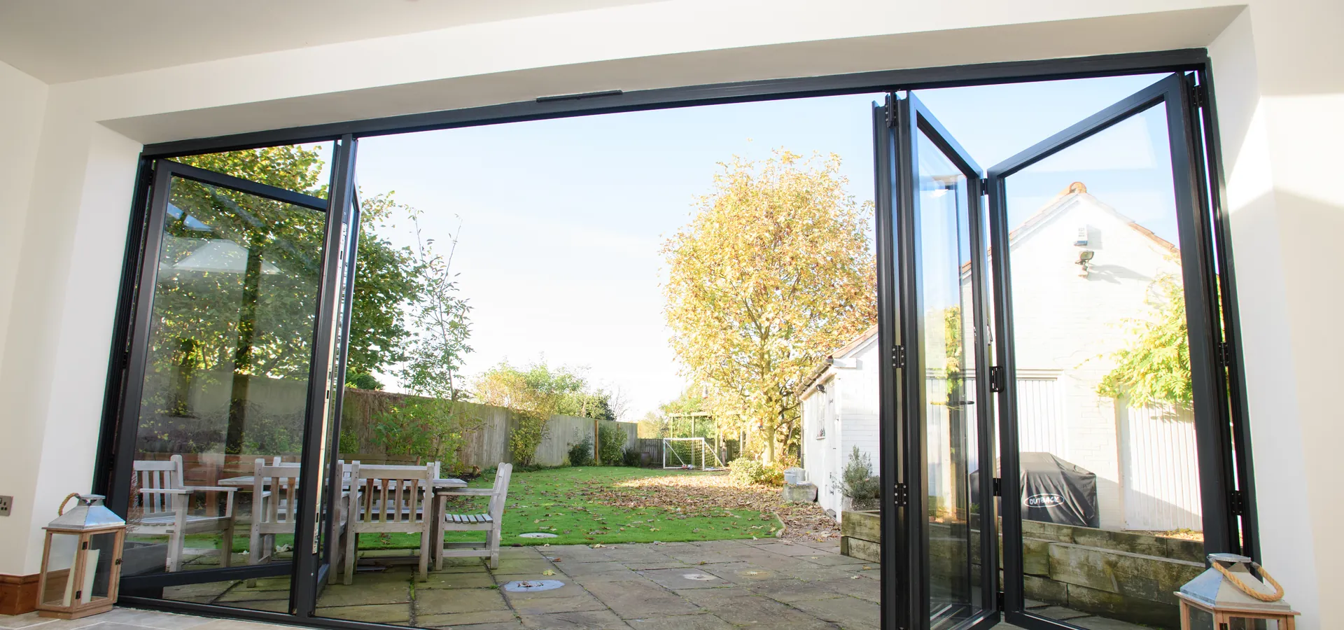 Bifold Kilburn